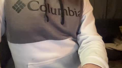 Snapshot of bmcmg chatting on October 23, 2025, 11:24 pm Brian mc online show from October 23, 2025, 11:24 pm