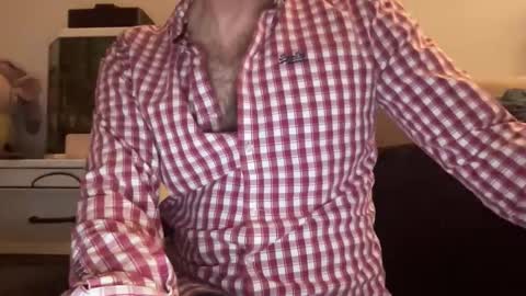 Snapshot of bmcmg chatting on November 20, 2025, 11:04 pm Brian mc online show from November 20, 2025, 11:04 pm