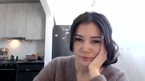 Liya online show from February 4, 2026, 7:14 am