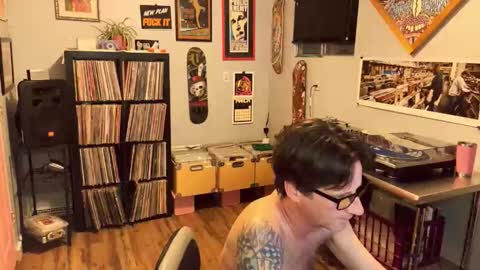 ZuperZexyZounds online show from March 18, 2026, 3:53 am