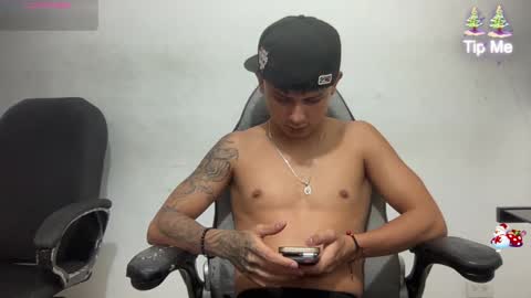 Bob  INDEPENDENT MODEL online show from December 3, 2024, 4:36 am