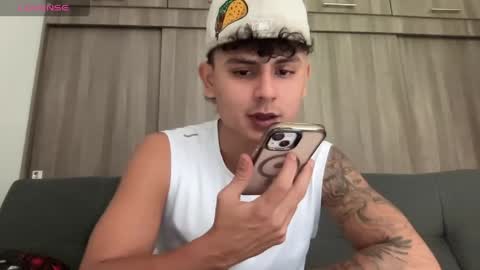 Bob  INDEPENDENT MODEL online show from April 3, 2026, 7:34 pm