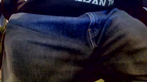 bobbie420_ online show from January 13, 2025, 3:23 am