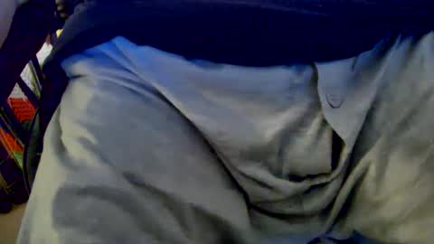 bobbie420_ online show from January 28, 2025, 2:43 am