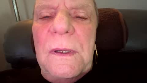 Snapshot of bobbiesucks69 chatting on September 23, 2025, 2:53 pm bobbiesucks69 online show from September 23, 2025, 2:53 pm