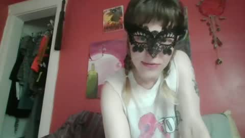 Snapshot of bobbirosette chatting on July 14, 2026, 6:57 pm BobbiRosette online show from July 14, 2026, 6:57 pm