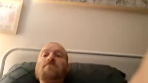 Snapshot of bobblez87 chatting on July 12, 2026, 2:52 pm bobblez87 online show from July 12, 2026, 2:52 pm