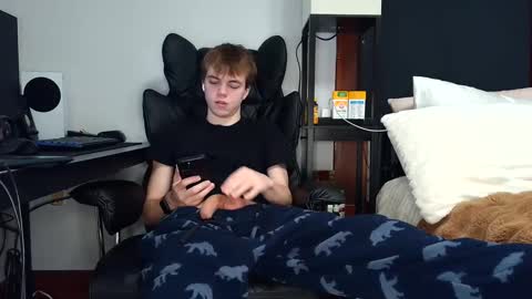 bobby72738 online show from September 25, 2025, 2:48 am