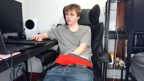 bobby72738 online show from October 25, 2025, 2:41 am