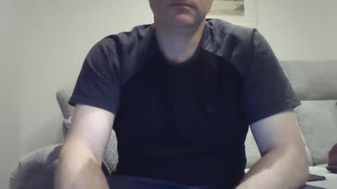 Snapshot of bobby_113 chatting on December 6, 2024, 1:29 am bobby_113 online show from December 6, 2024, 1:29 am
