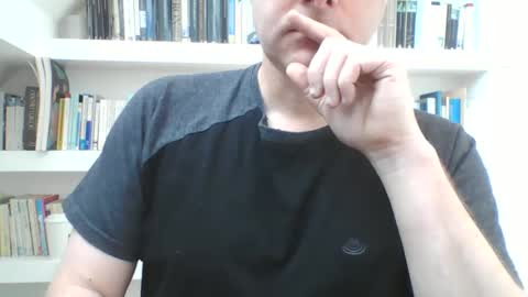Snapshot of bobby_113 chatting on December 9, 2024, 11:36 am bobby_113 online show from December 9, 2024, 11:36 am