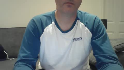 Snapshot of bobby_113 chatting on December 30, 2024, 12:43 am bobby_113 online show from December 30, 2024, 12:43 am