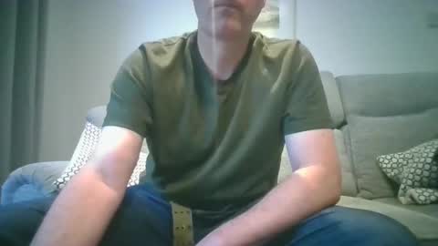 Snapshot of bobby_113 chatting on February 2, 2026, 12:37 pm bobby_113 online show from February 2, 2026, 12:37 pm