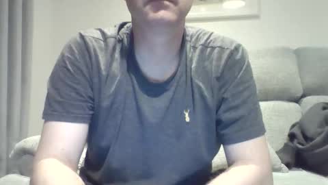 Snapshot of bobby_113 chatting on March 21, 2026, 5:01 am bobby_113 online show from March 21, 2026, 5:01 am