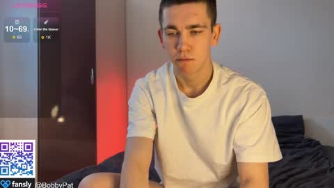 Snapshot of bobbypatterson_ chatting on January 17, 2025, 7:51 am BobbyPattersonPVT-OFFER online show from January 17, 2025, 7:51 am