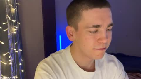 Snapshot of bobbypatterson_ chatting on February 1, 2025, 2:56 pm BobbyPattersonPVT-OFFER online show from February 1, 2025, 2:56 pm