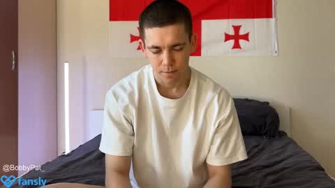 Snapshot of bobbypatterson_ chatting on March 4, 2025, 8:46 am BobbyPattersonPVT-OFFER online show from March 4, 2025, 8:46 am