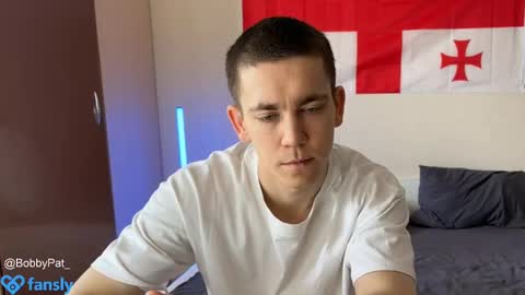 Snapshot of bobbypatterson_ chatting on March 5, 2025, 7:49 am BobbyPattersonPVT-OFFER online show from March 5, 2025, 7:49 am