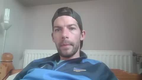 Snapshot of bobbysinger2009 chatting on September 29, 2025, 3:39 pm bobbysinger2009 online show from September 29, 2025, 3:39 pm