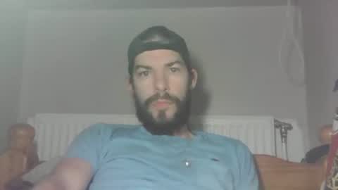 bobbysinger2009 online show from December 19, 2025, 9:44 pm