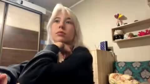 Alisha online show from March 2, 2026, 12:23 pm