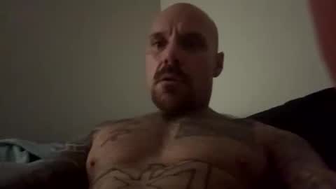 Snapshot of bodyart85_19 chatting on March 1, 2025, 11:06 am Bodyart85 19 online show from March 1, 2025, 11:06 am