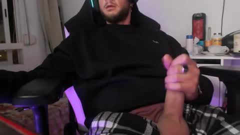 Snapshot of bodyking69 chatting on January 19, 2025, 7:04 pm bodyking69 online show from January 19, 2025, 7:04 pm