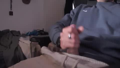 bodyking69 online show from April 25, 2026, 9:34 am