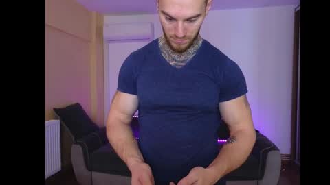 bodyouwant online show from December 20, 2024, 4:09 am