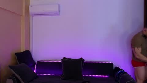 bodyouwant online show from February 1, 2025, 4:35 am