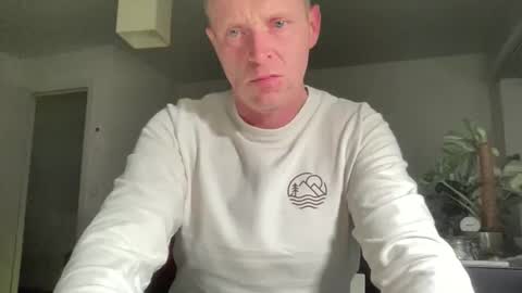 ask me online show from November 20, 2025, 8:08 pm