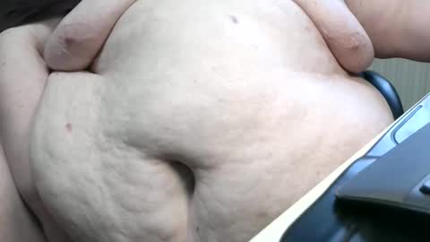 Boho online show from February 1, 2026, 12:04 pm