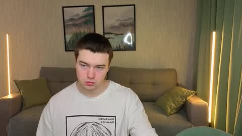 ALEXPVT IS OPEN online show from February 15, 2026, 5:04 am