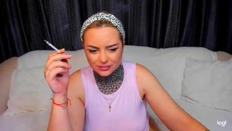 Amy online show from October 9, 2025, 2:26 pm