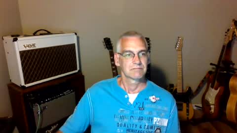 Snapshot of bomec40 chatting on July 8, 2026, 12:26 am Carl online show from July 8, 2026, 12:26 am
