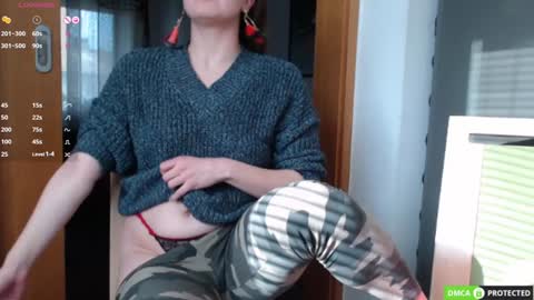 Snapshot of bon_appetits69 chatting on January 10, 2025, 11:54 am Luthien online show from January 10, 2025, 11:54 am