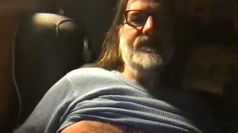 Snapshot of bonderbarney chatting on January 11, 2025, 11:45 am BonderBarney online show from January 11, 2025, 11:45 am