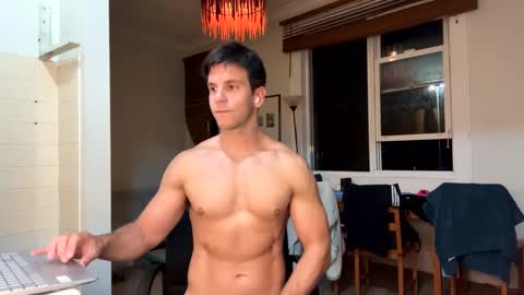 Snapshot of bondi333 chatting on February 14, 2025, 9:34 am Bondi online show from February 14, 2025, 9:34 am