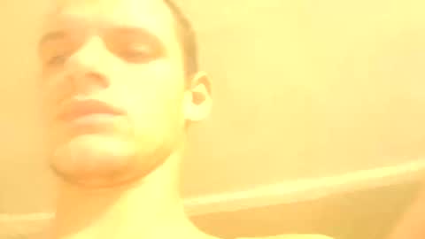 Snapshot of bondsasha2101 chatting on December 5, 2025, 8:27 pm bondsasha2101 online show from December 5, 2025, 8:27 pm