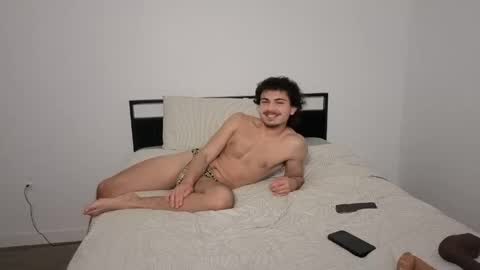 Snapshot of bonebrosxxx chatting on May 19, 2026, 3:24 am bonebrosxxx online show from May 19, 2026, 3:24 am