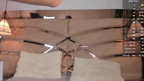 Snapshot of bonet_iris chatting on June 25, 2026, 11:04 am bonet_iris online show from June 25, 2026, 11:04 am