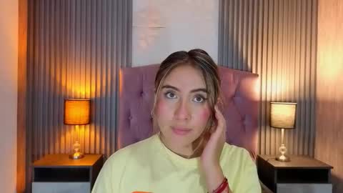 bonnali_lune online show from March 21, 2026, 10:13 pm