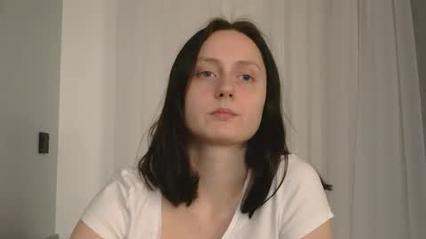 bonne_chance online show from November 16, 2025, 8:25 pm