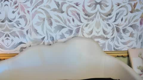 Snapshot of bonnie__milf chatting on May 24, 2026, 11:48 am bonnie online show from May 24, 2026, 11:48 am