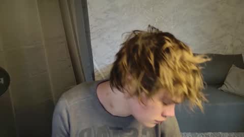 Snapshot of bonnie_and_c1yde chatting on February 25, 2026, 5:17 am Jessy Mark online show from February 25, 2026, 5:17 am