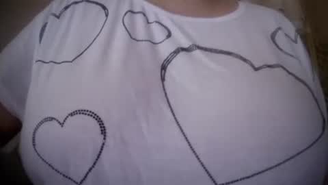 Bonnie online show from April 9, 2026, 1:49 pm