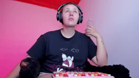 Bonnie Help me reach 500 likes online show from January 9, 2026, 8:21 pm