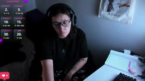 Snapshot of bonnie_moon_ chatting on May 22, 2026, 8:47 pm Bonnie Help me reach 500 likes online show from May 22, 2026, 8:47 pm