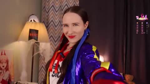 Emma online show from October 31, 2025, 1:17 am