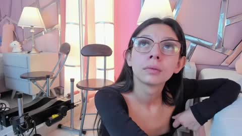 Bonnie  online show from January 13, 2025, 3:47 pm